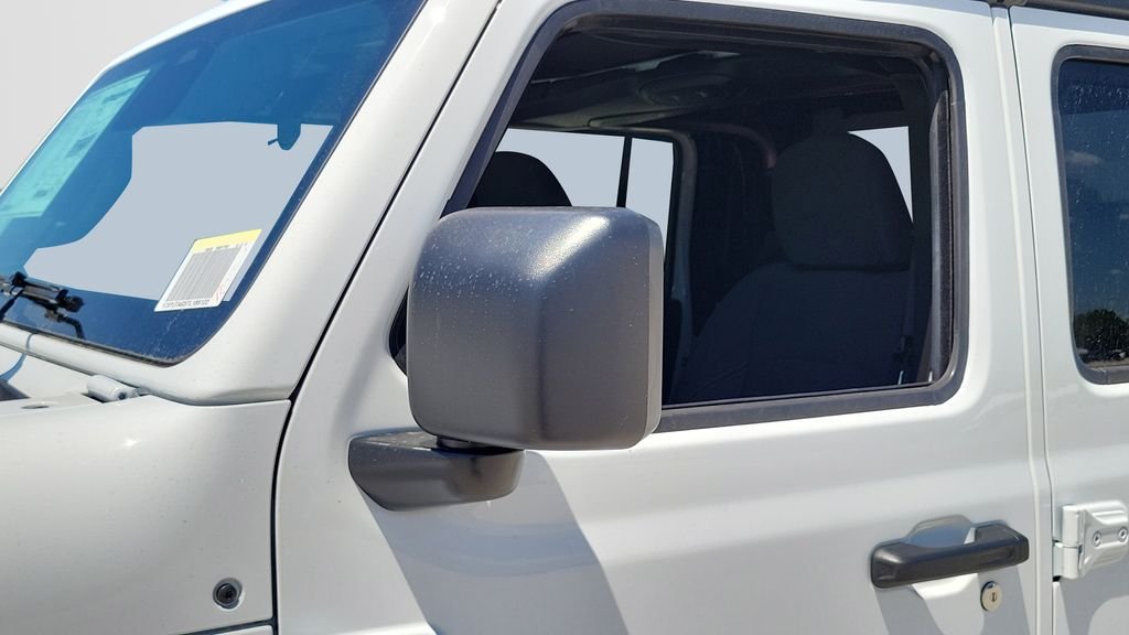 New 2026 Bright White Clear-Coat Exterior Paint Jeep Sport S image 11