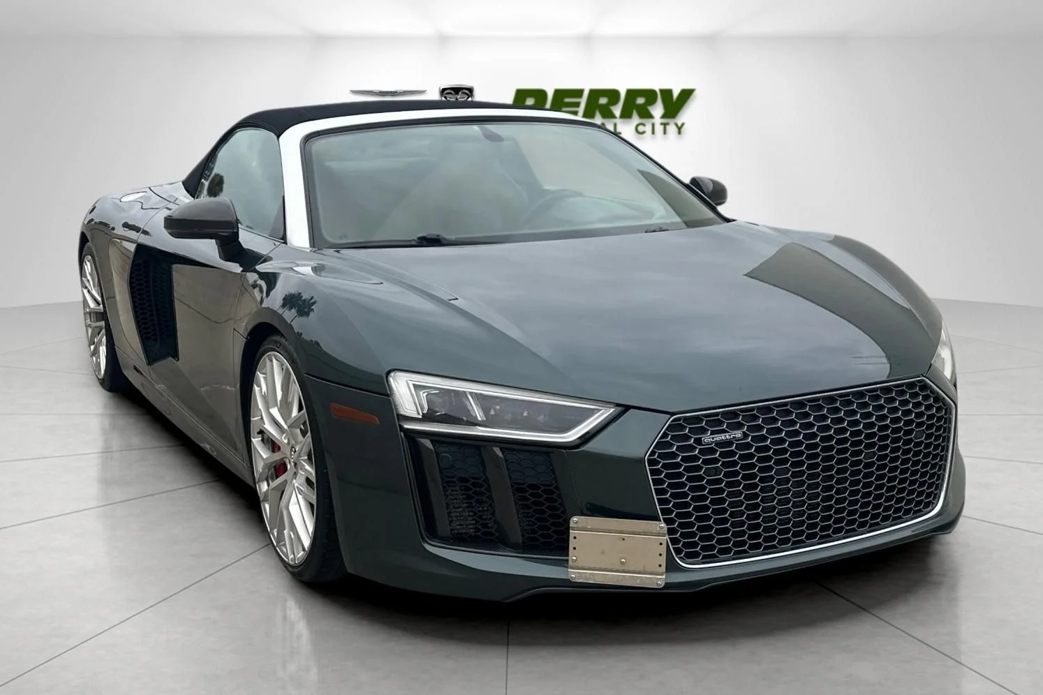 2017 Audi R8 V10 Spyder quattro S tronic's photo