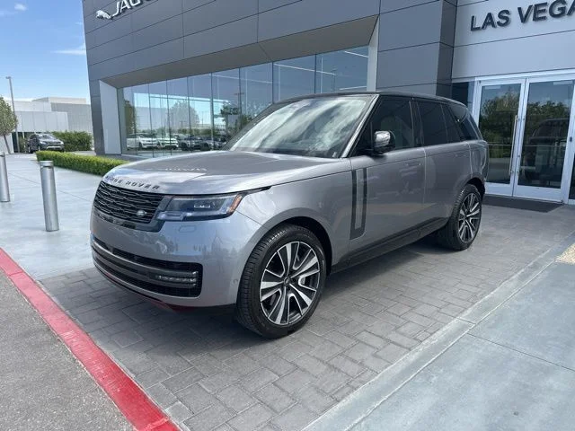 2025 Land Rover Range Rover 3.0 PHEV SE SWB's photo