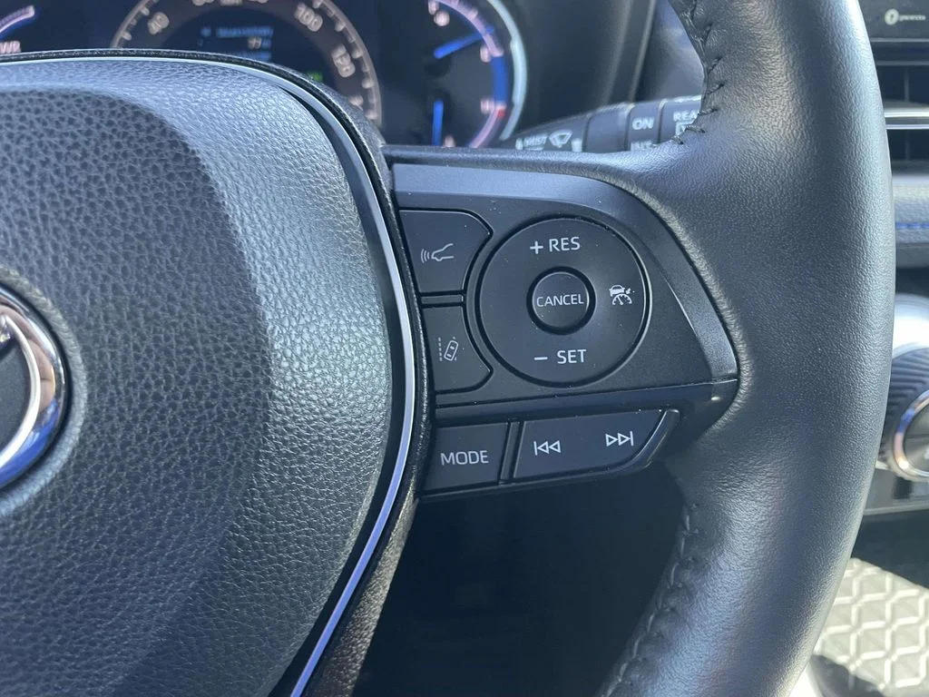 2022 Toyota RAV4 XSE - Photo 35