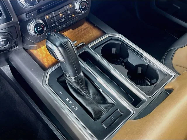 Used 2017 Blue Ford Limited image 23