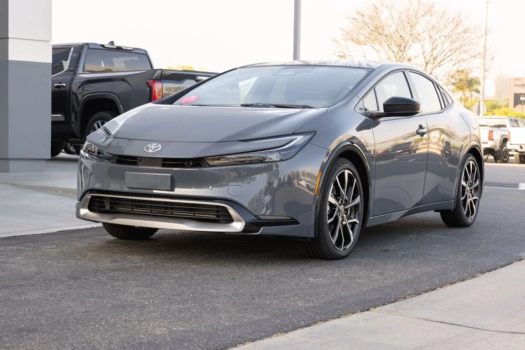 New 2026 Guardian Gray Toyota  XSE Premium image 2