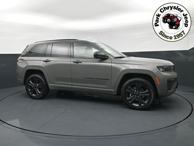 2027 Jeep Grand Cherokee Limited Reserve