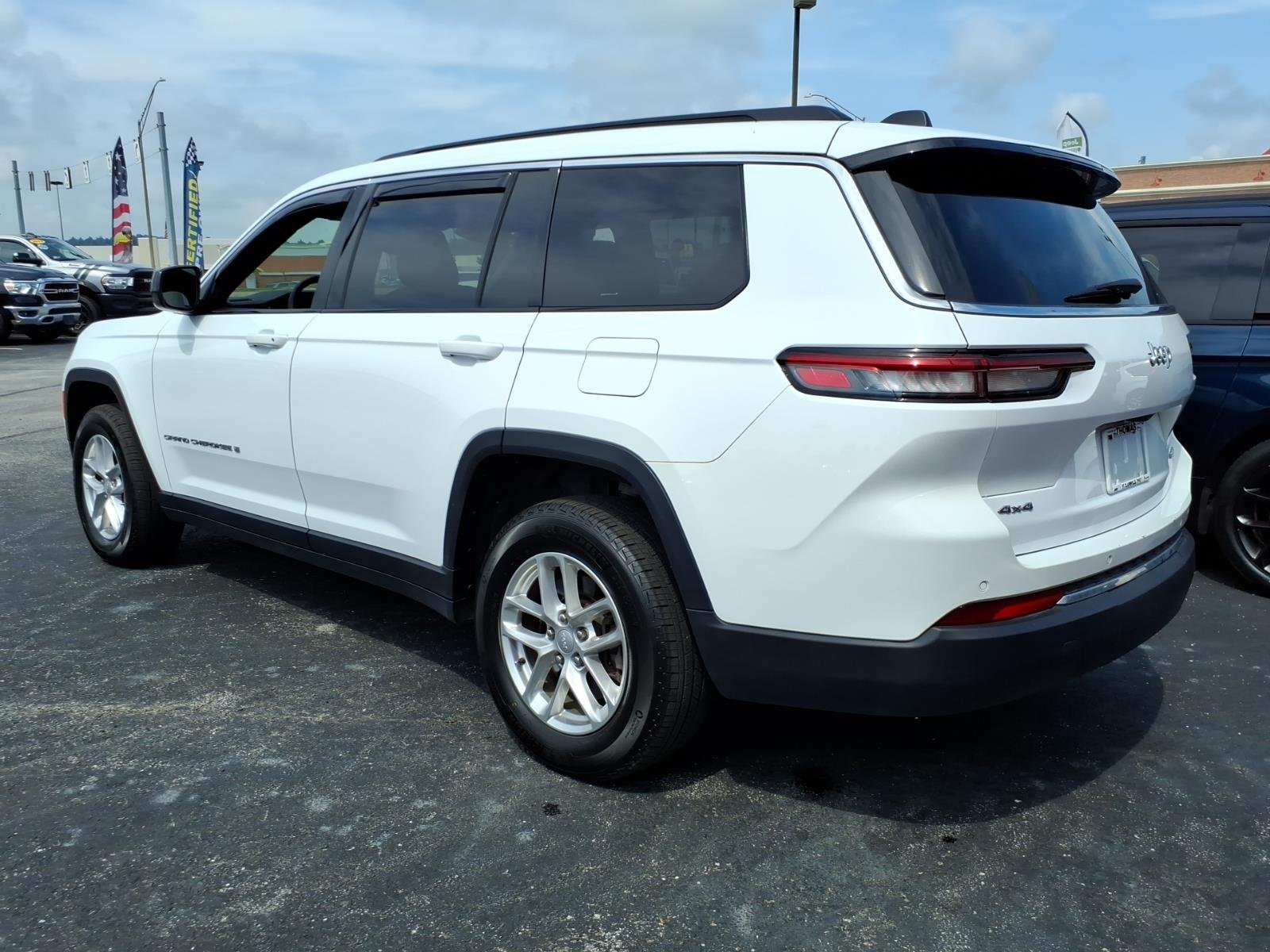 Certified Used 2024 Bright White Clear Coat Jeep Laredo X image 5