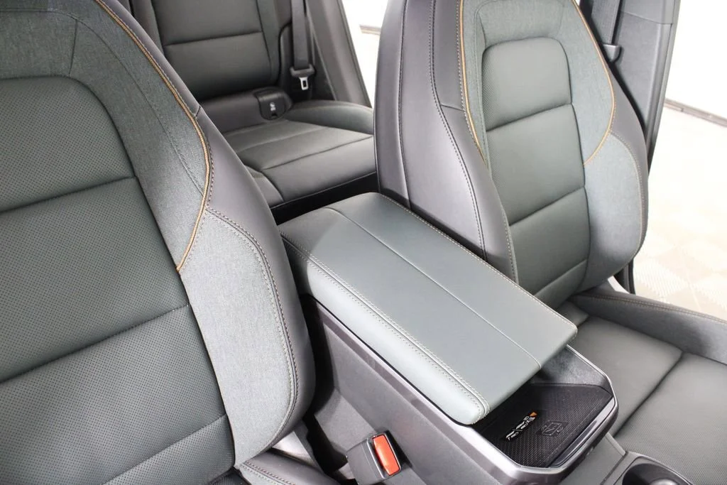 2026 GMC Terrain AT4 - Photo 18
