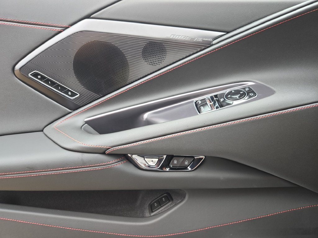 New 2027 Pitch Gray Metallic Chevrolet 2LT image 17