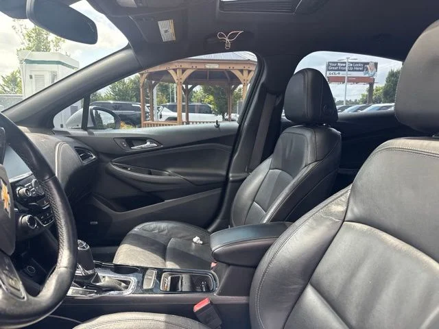 Used 2016 Silver Chevrolet Premier image 8