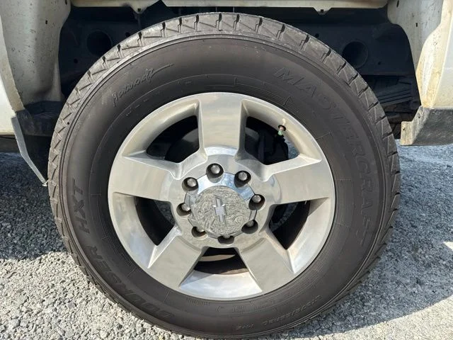 Used 2019 White Chevrolet Work Truck image 15