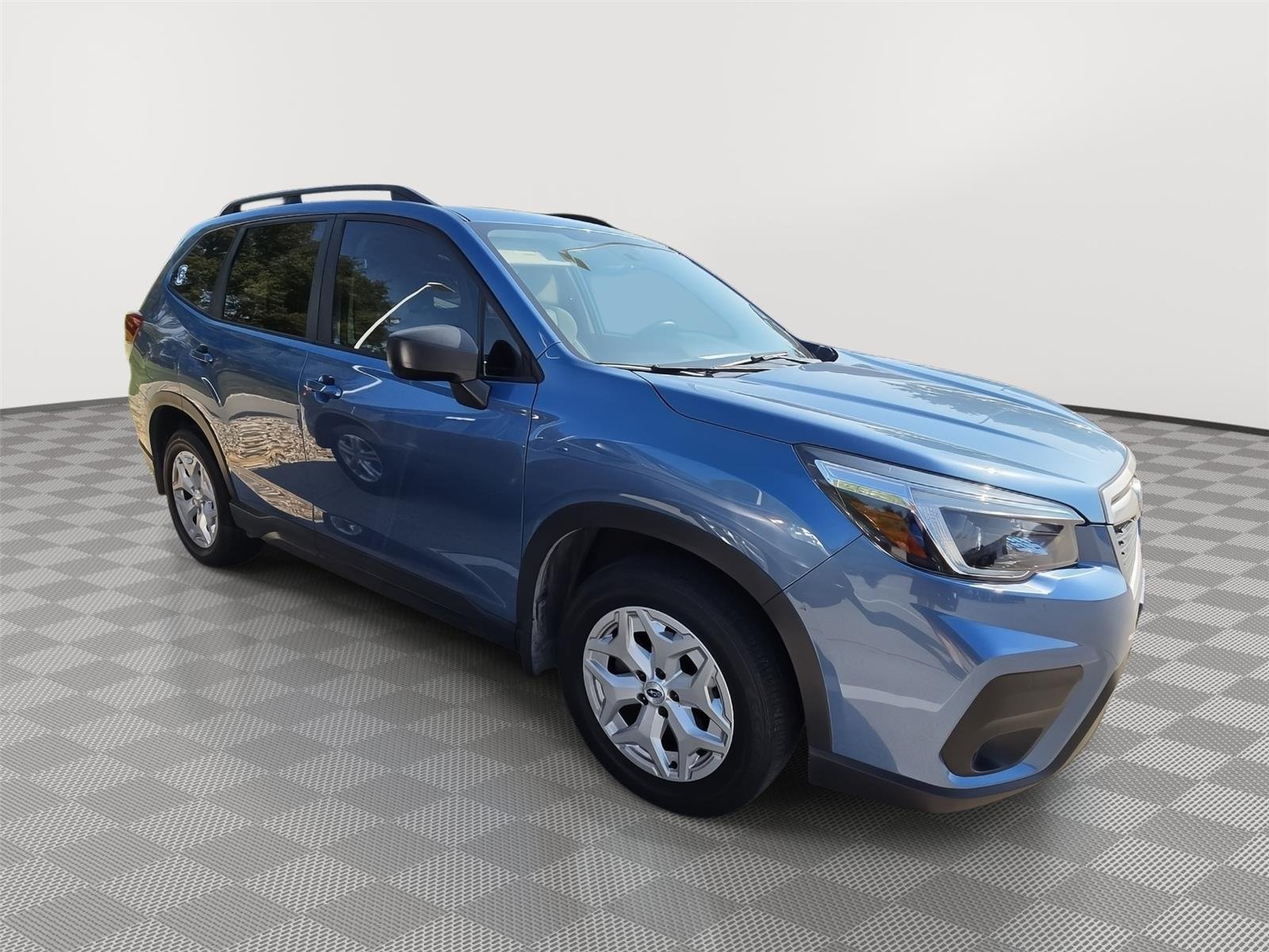 Used 2021 Horizon Blue Pearl Subaru  image 3