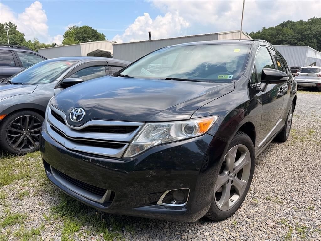 Used 2013 Black Toyota LE image 2