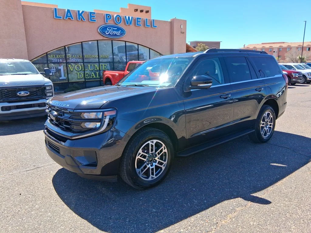 2026 Ford Expedition Active 4x4's photo