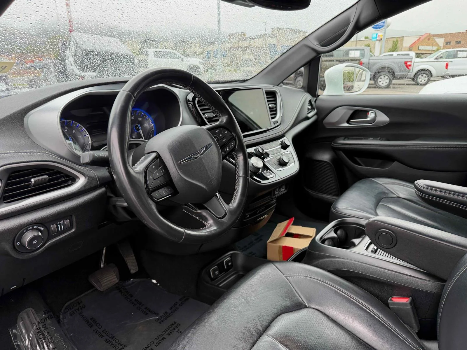 2021 Chrysler Pacifica Touring L - Photo 10