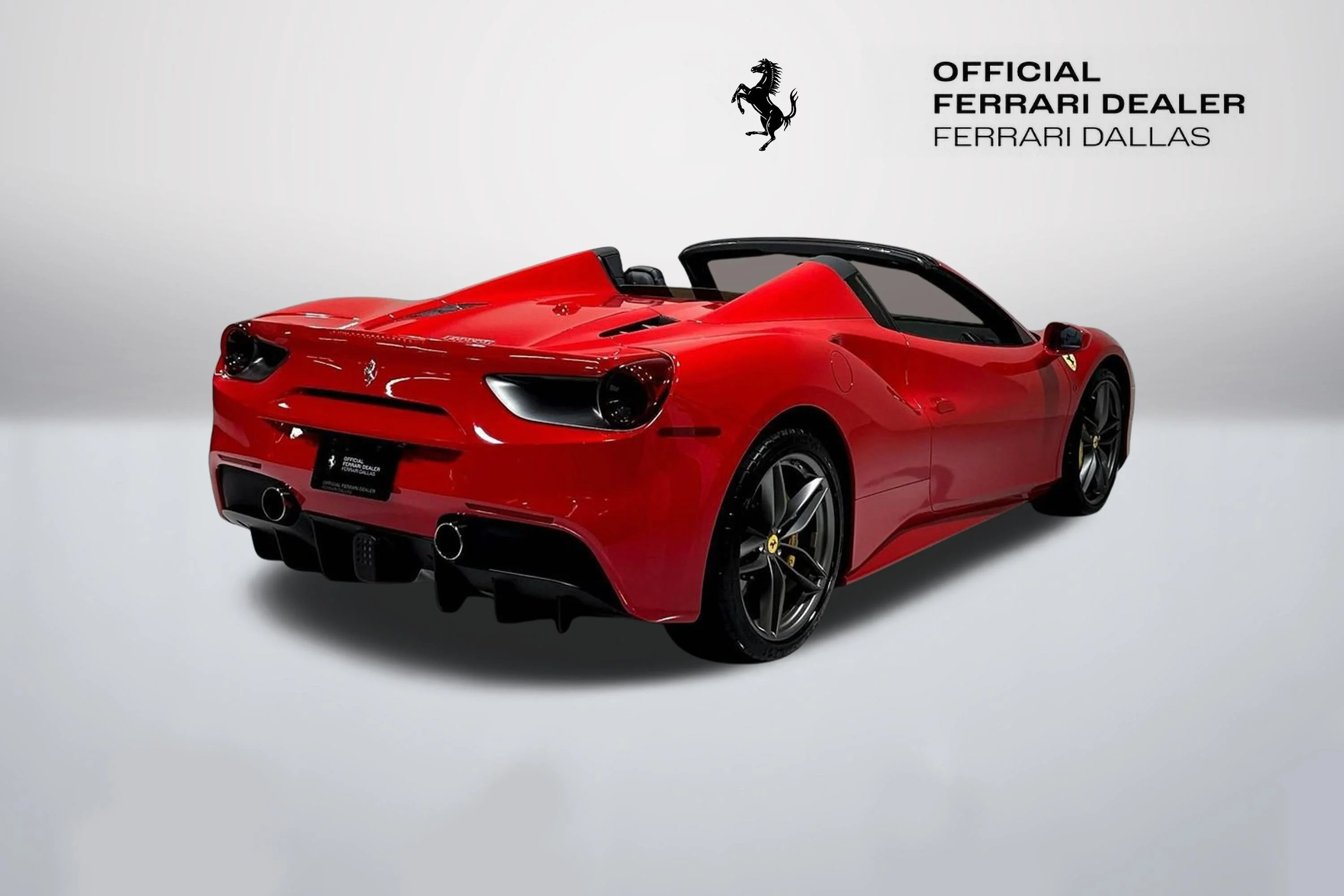 Used 2018 Rosso Corsa Ferrari  image 7