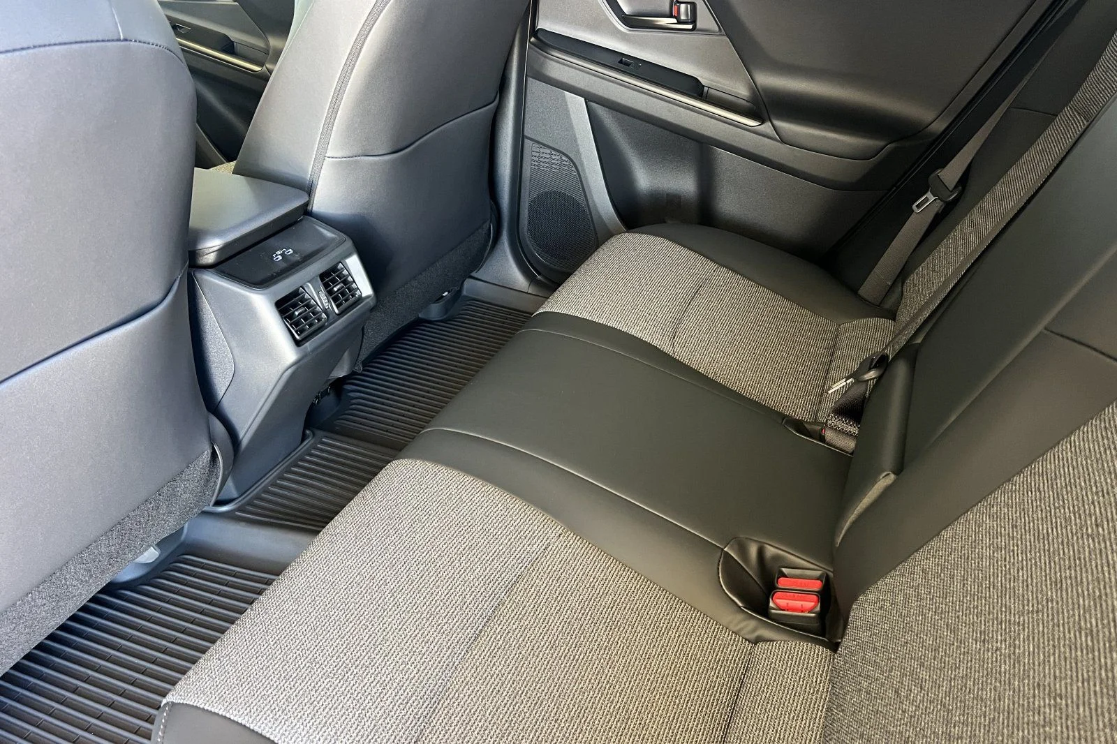 New 2026  Toyota XLE Plus image 12