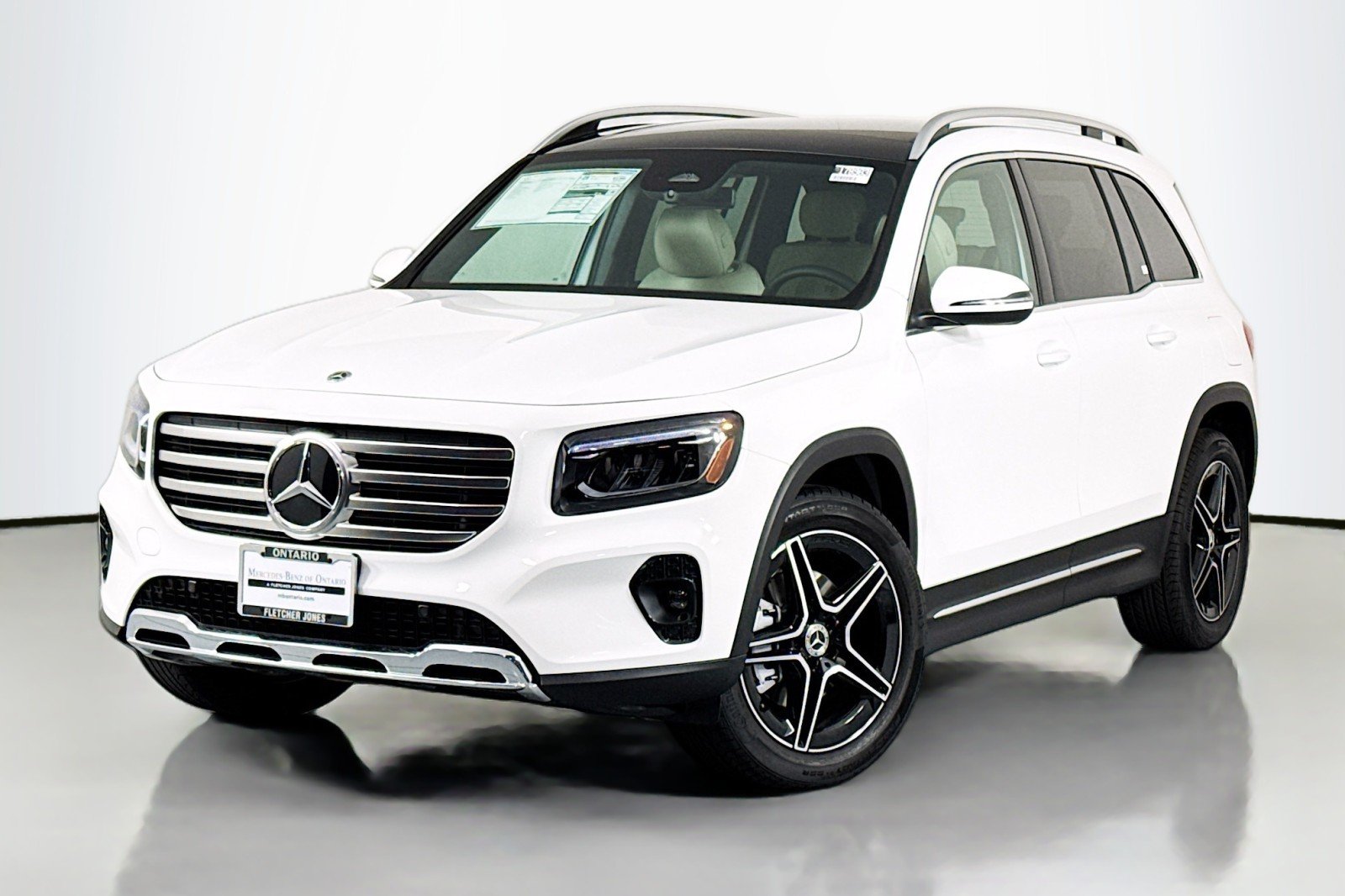 2026 Mercedes-Benz GLB GLB 250's photo