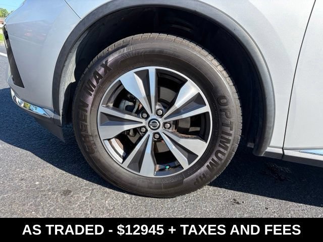 Used 2021 Brilliant Silver Nissan SV image 9
