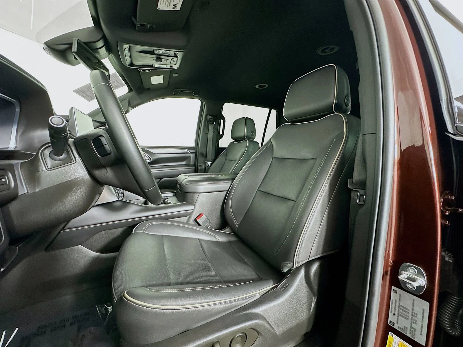 2023 GMC Yukon SLT - Photo 24