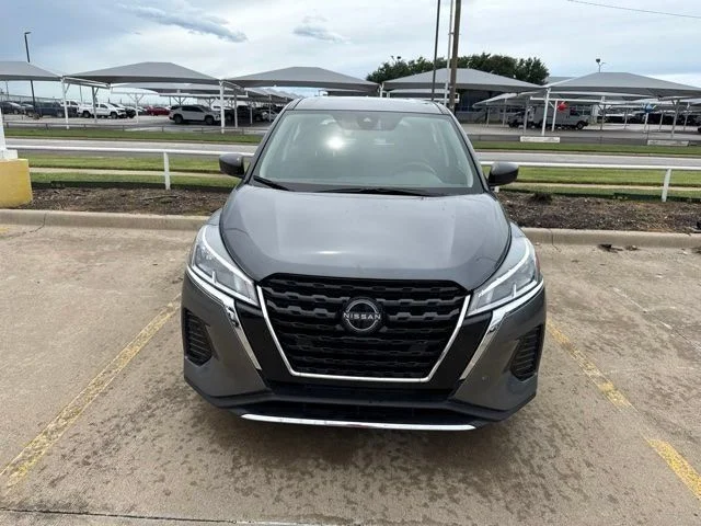 Used 2024 Gray Nissan S image 1