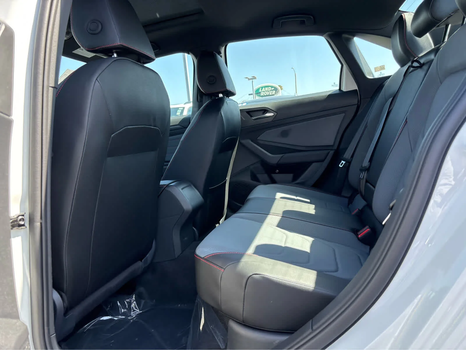 New 2026 PURE WHITE Volkswagen Autobahn image 9