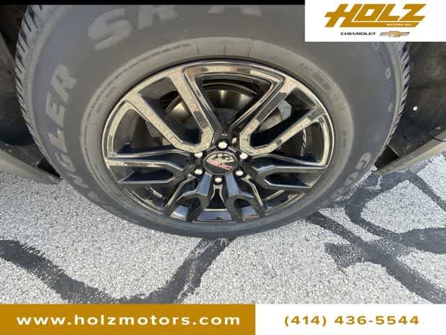 Certified Used 2022 Dynamic Blue Metallic GMC Elevation image 31