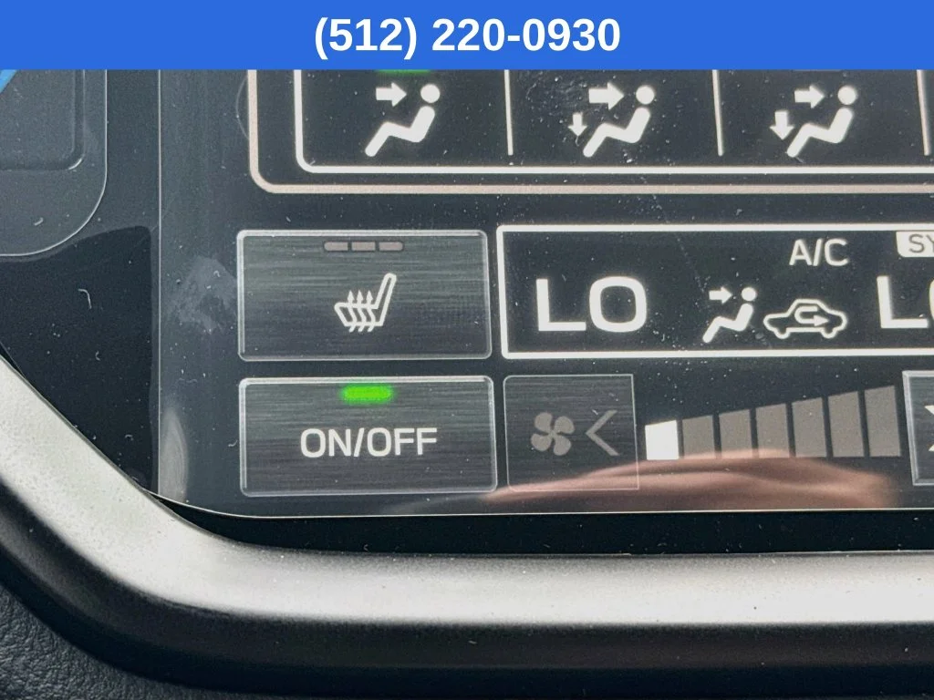 New 2027 White Subaru Premium image 24