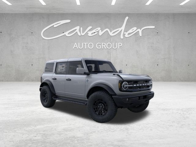 New 2026 Avalanche Gray Ford Outer Banks® image 8