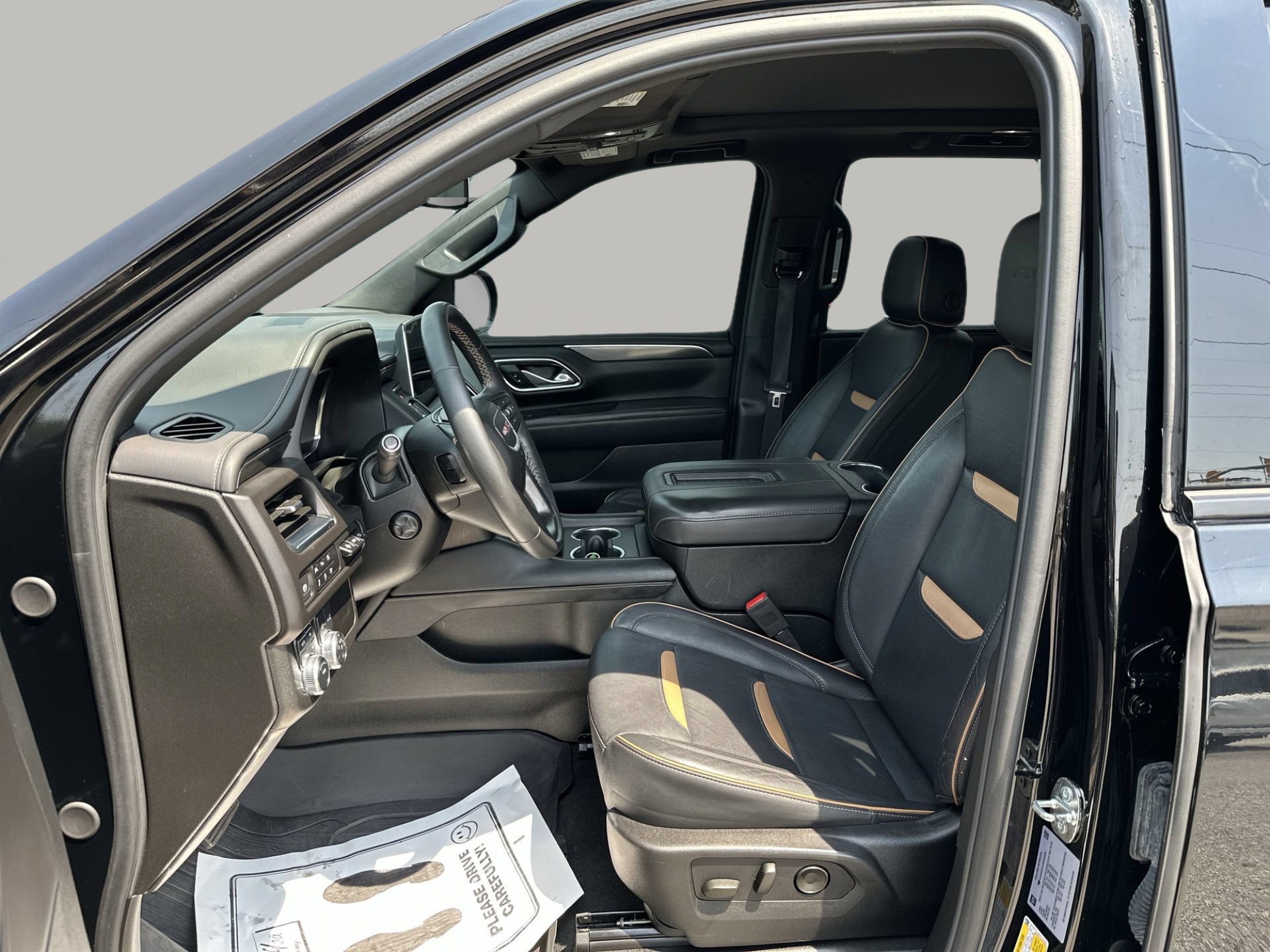 Used 2024 Onyx Black GMC AT4 image 13