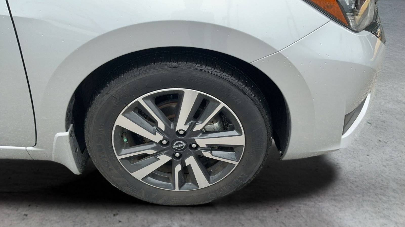 Certified Used 2025 Silver Nissan 1.6 SV image 16