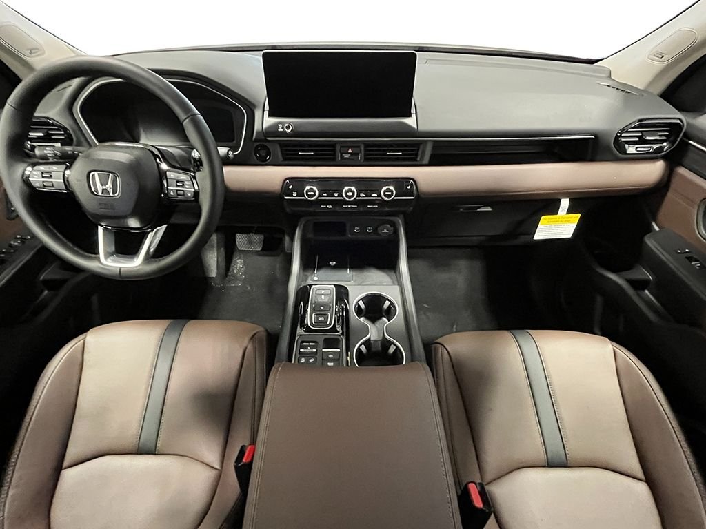 New 2026 Platinum White Pearl Honda Touring image 25