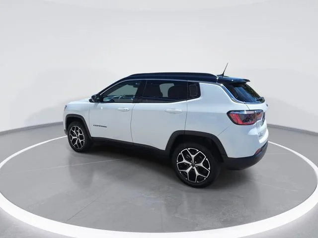 Used 2025 White Jeep Limited image 6