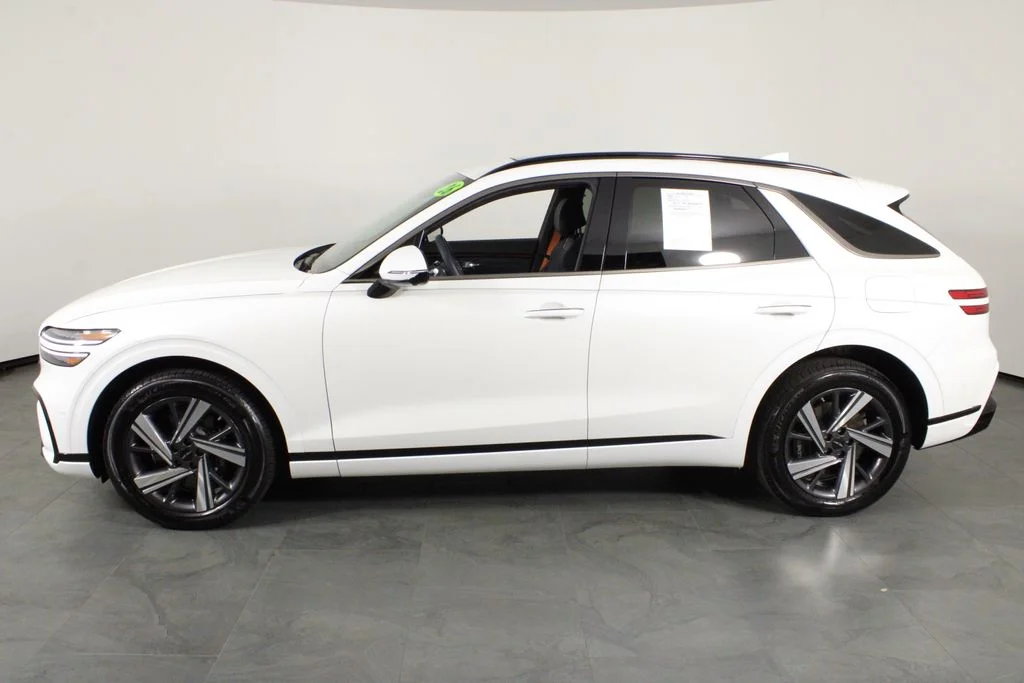 Used 2026 White Genesis 3.5T Sport Advanced image 12