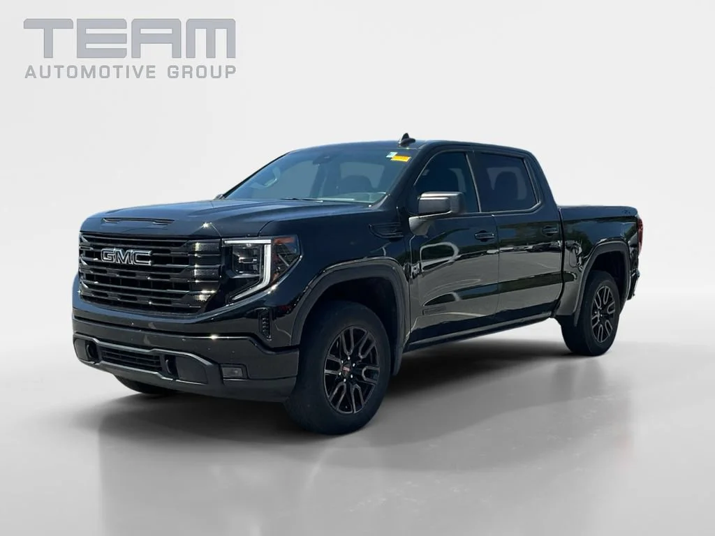 Used 2024 Onyx Black GMC Elevation image 3
