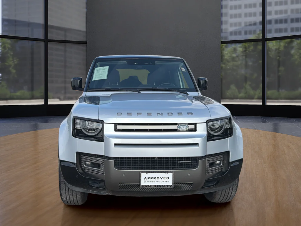 Used 2022 Silver Land Rover X-Dynamic SE image 11
