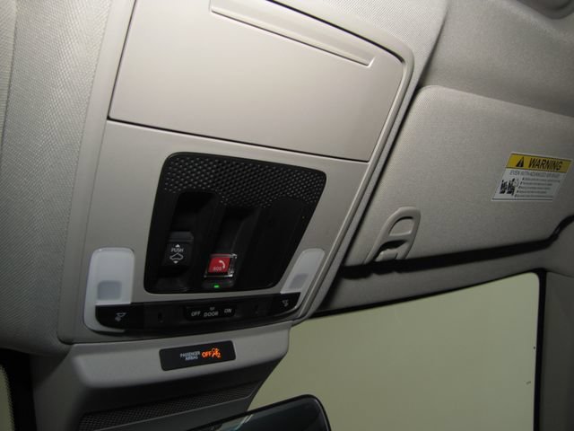 Certified Used 2025 Platinum White Pearl Honda EX-L image 8