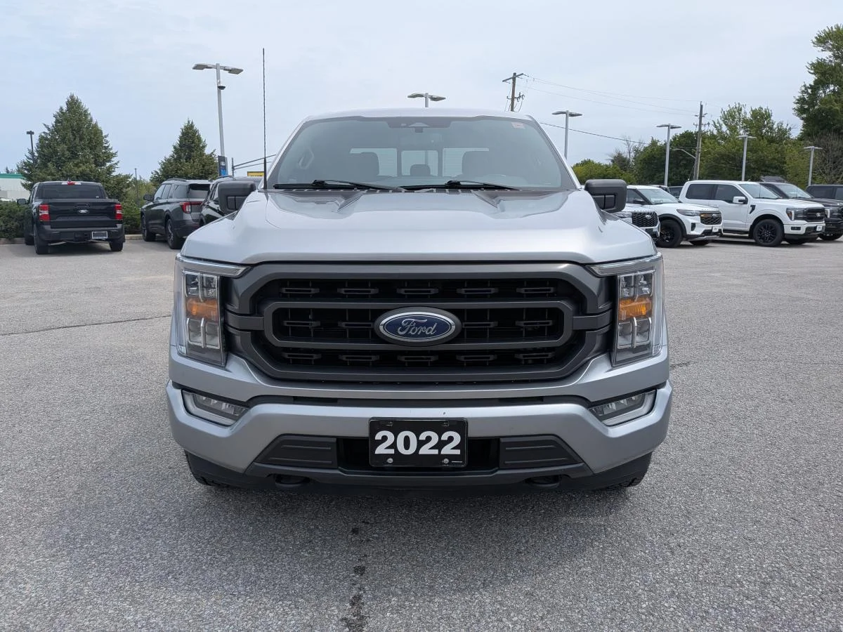 Used 2022 Silver Ford Xlt 4wd Supercrew image 2