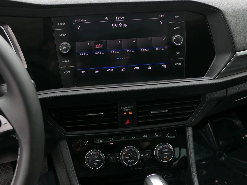 2021 Volkswagen Jetta SEL - Photo 18