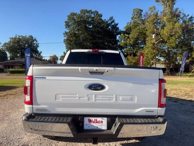 Used 2022 White Ford Lariat image 11