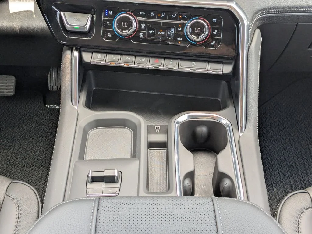 2025 GMC Sierra 2500HD Denali - Photo 20
