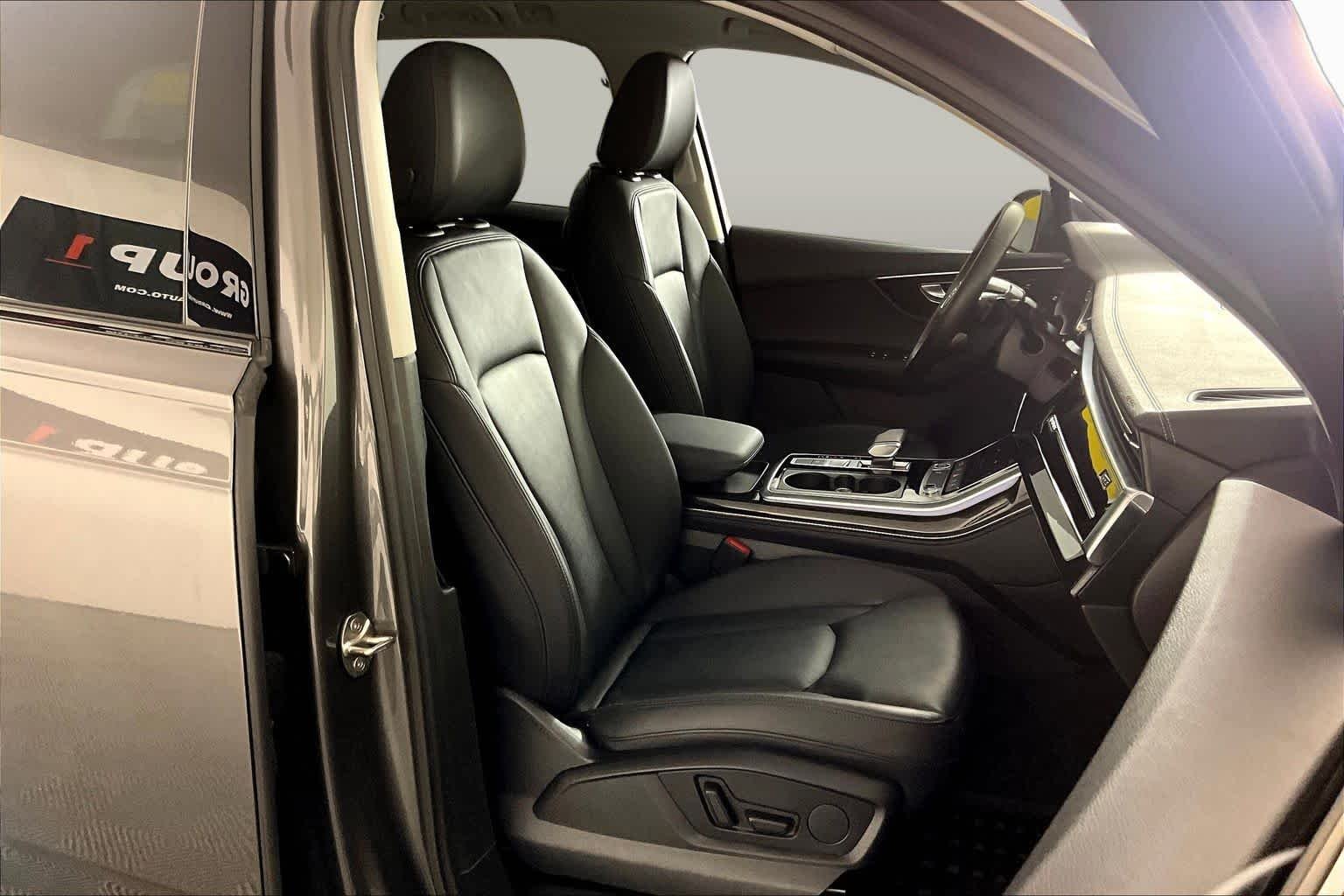 2023 Audi Q7 Premium Plus - Photo 9