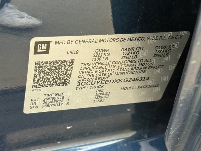 Used 2019 Northsky Blue Metallic Chevrolet RST image 25