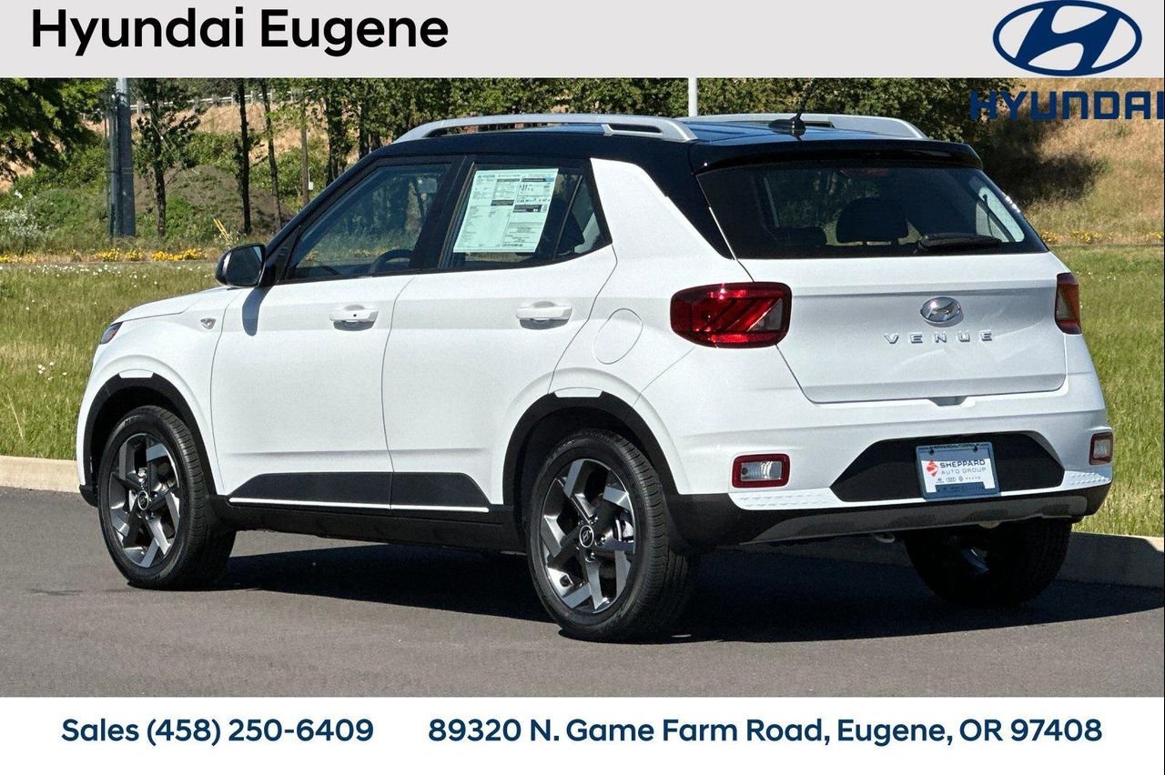 New 2026 White Hyundai SEL w/Two-Tone Roof image 7