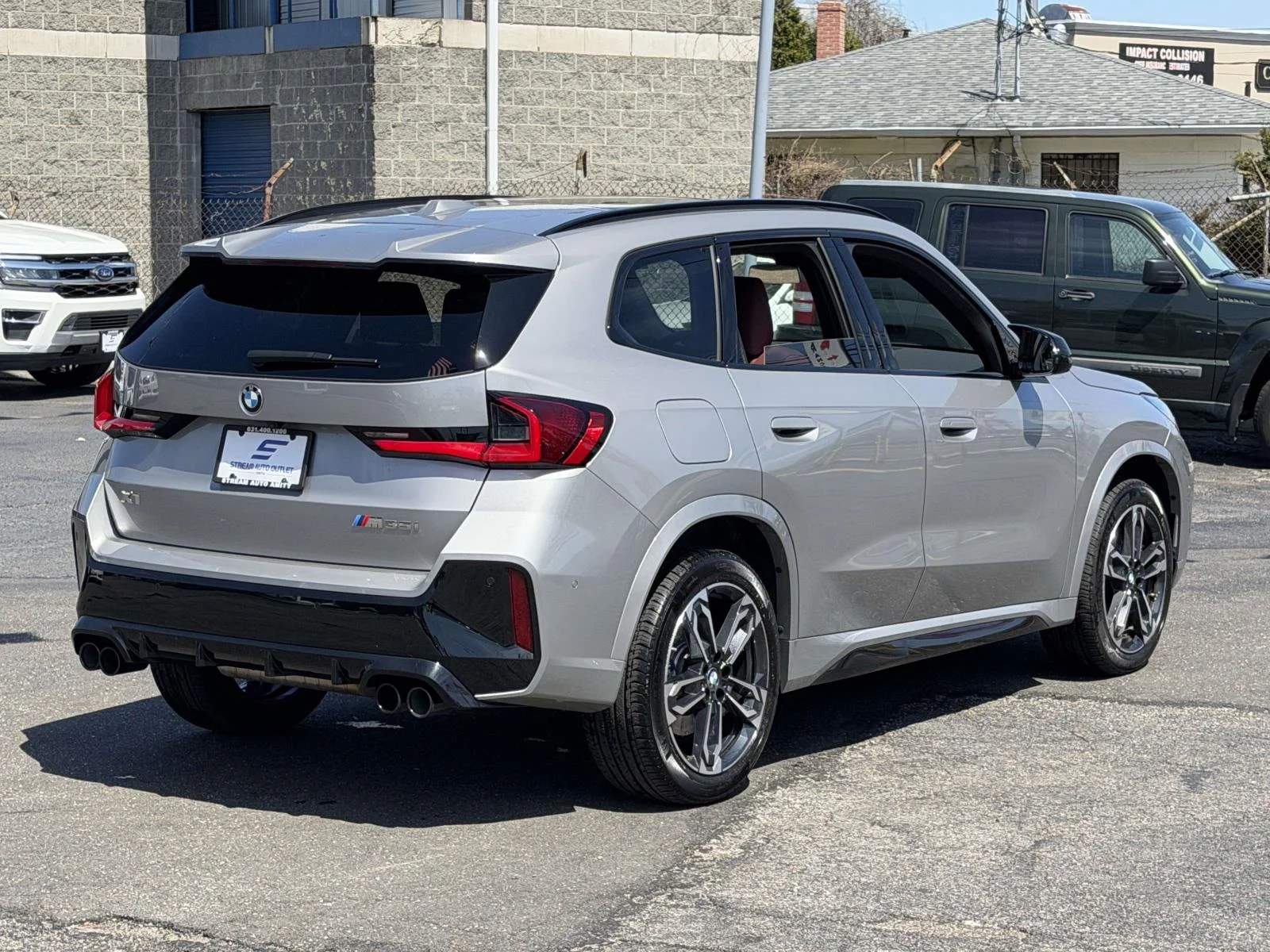 2026 BMW X1 M35i - Photo 7