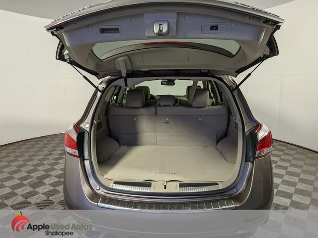Used 2013 Brown Nissan LE image 8