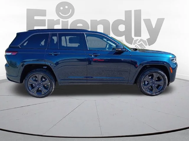 New 2027 Fathom Blue Pearlcoat Jeep Limited Reserve image 4