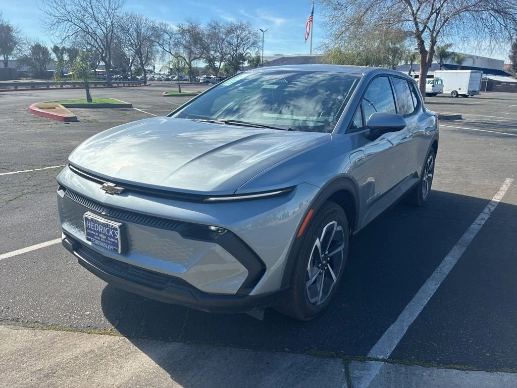 New 2026 Sterling Gray Metallic Chevrolet LT image 26