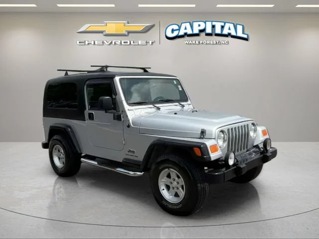 Used 2006 Silver Jeep Unlimited LWB image 8