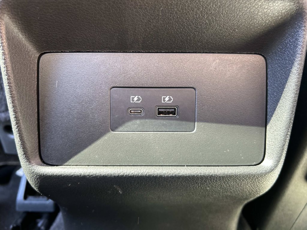 Used 2023 Gray Nissan SV image 17