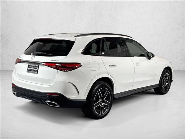 New 2026 Polar White Mercedes-Benz GLC 300 image 35