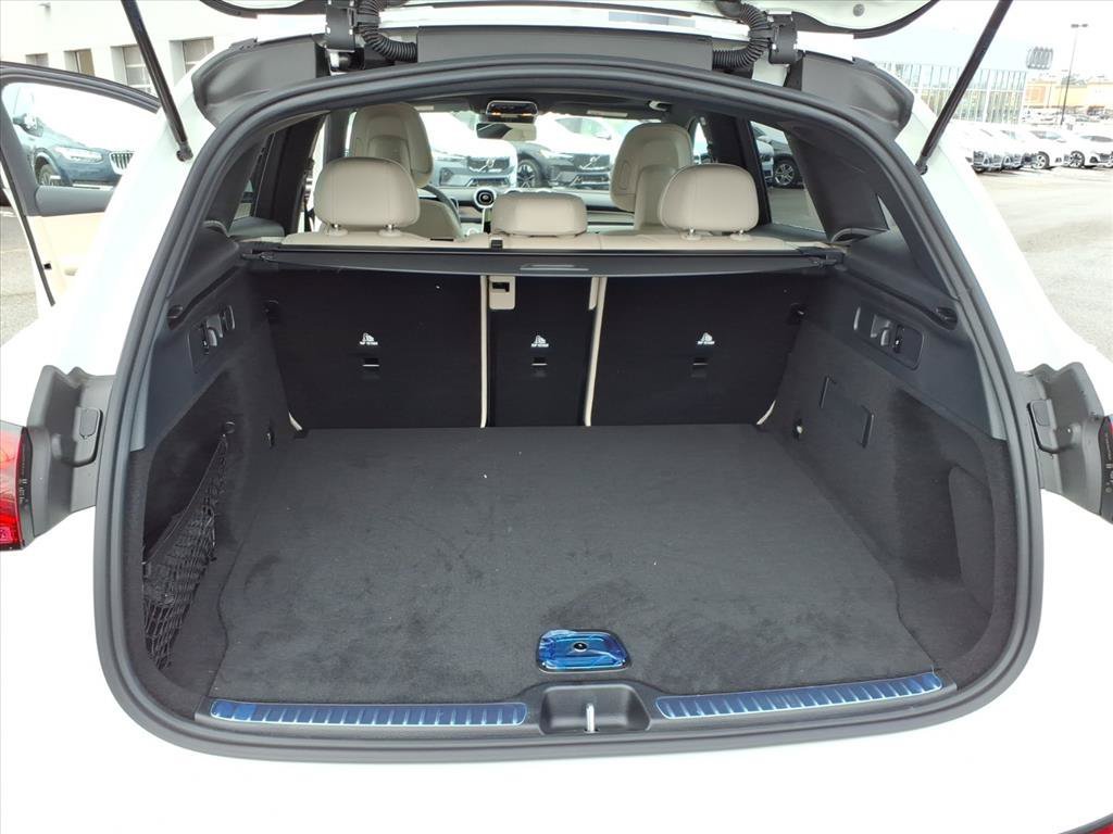Certified Used 2026 Polar White Mercedes-Benz GLC 300 image 13