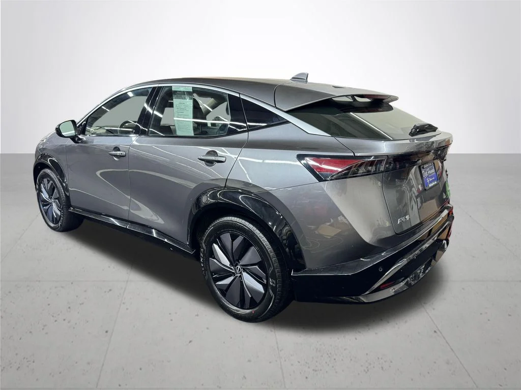Used 2023 Gray Nissan ENGAGE image 4